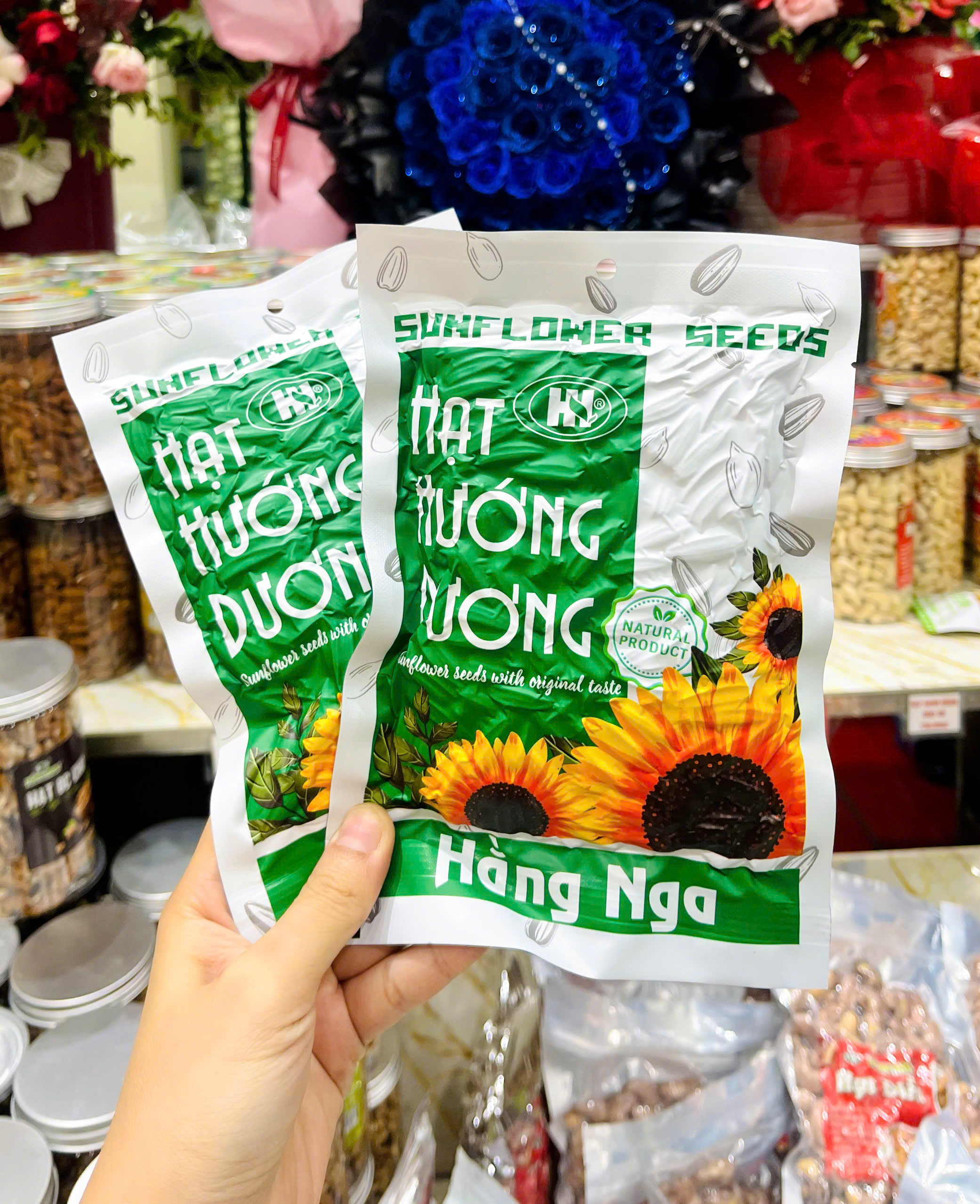 Hàng ăn vặt